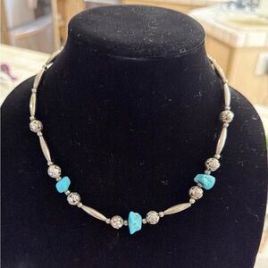 VTG Native American Sterling Silver and Turquoise Bead Necklace